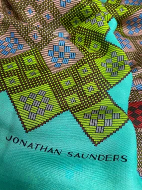 DS-1016 "FOLKLORE" - JONATHAN SAUNDERS DIGITAL PRINT CASHMERE MODAL SCARF. MADE IN ITALY