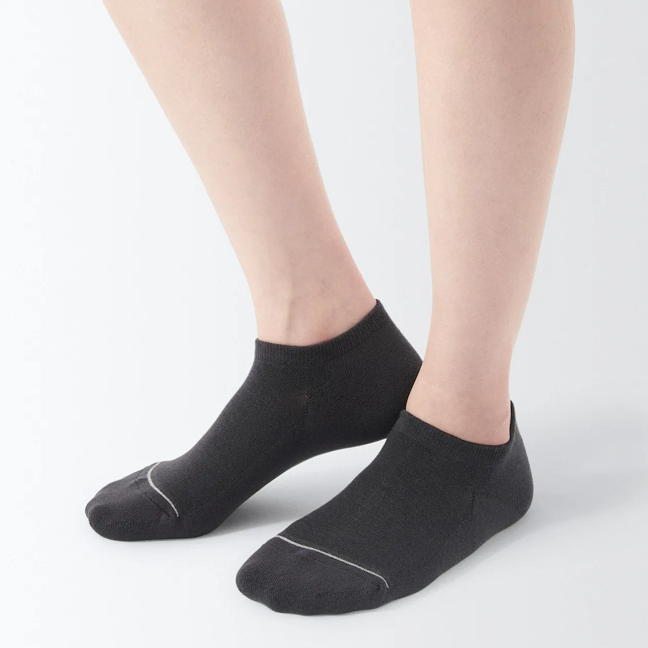 Right Angle Pile Sneaker Socks